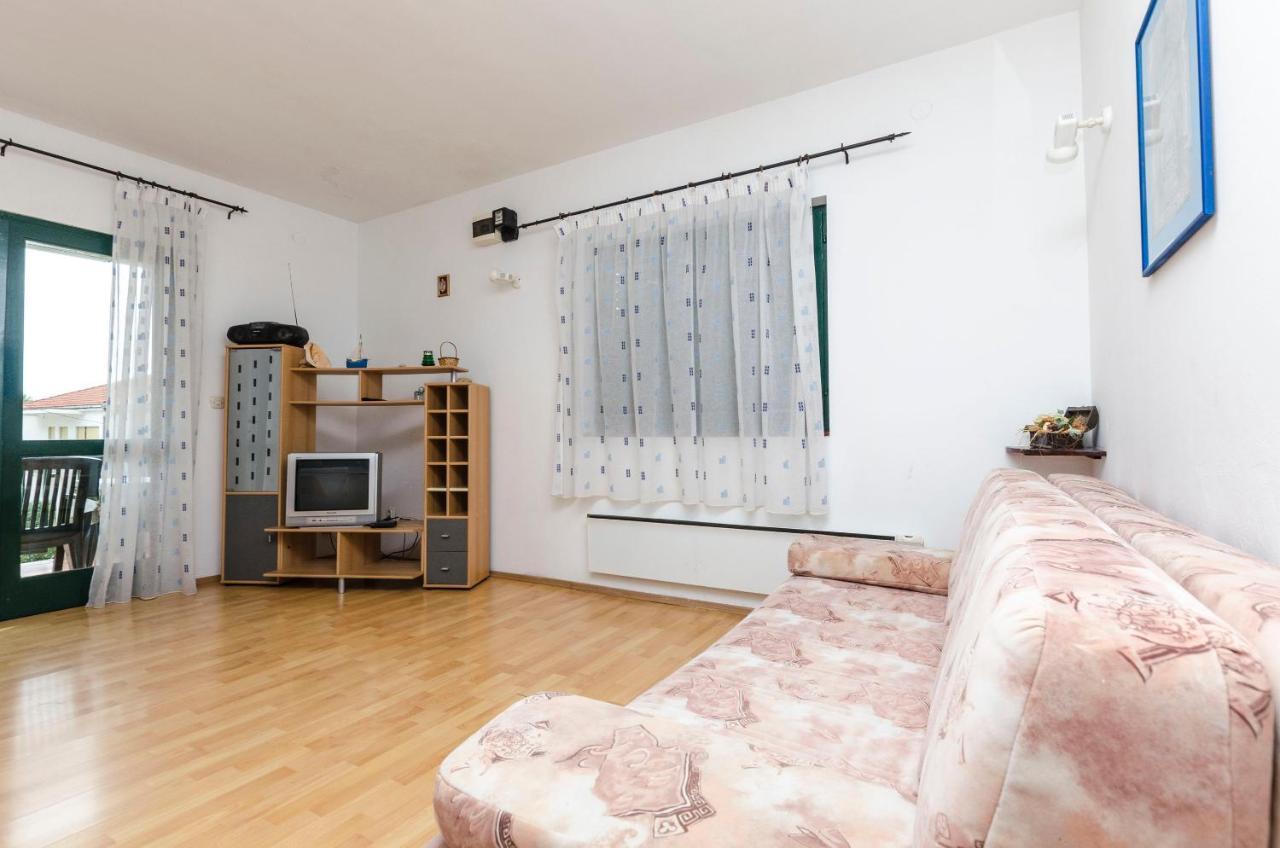Apartments Katja Трогир Экстерьер фото