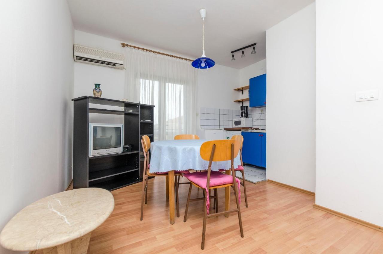 Apartments Katja Трогир Экстерьер фото